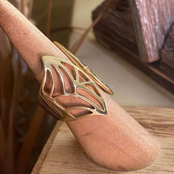 Stainless Steel IP Gold(Ion Plating) Open Design Ring Size 6 - Picture 4 of 8